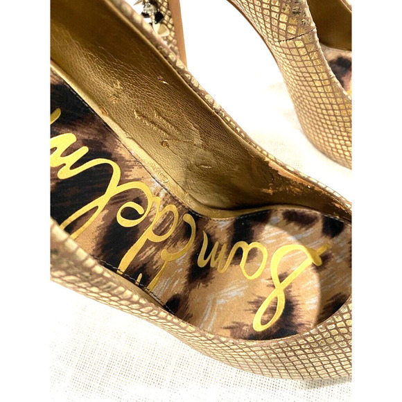 Sam Edelman - Lorrisa model, leather gold studded peep toe stiletto , 8 1/2 M - Picture 7 of 7